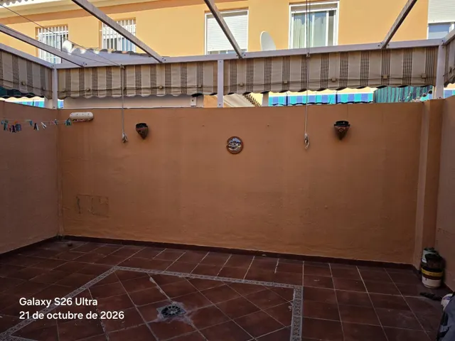 Adosado con garaje en la zona del almendral — 6