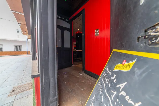 Local comercial 124m² en venta - Centro — 12