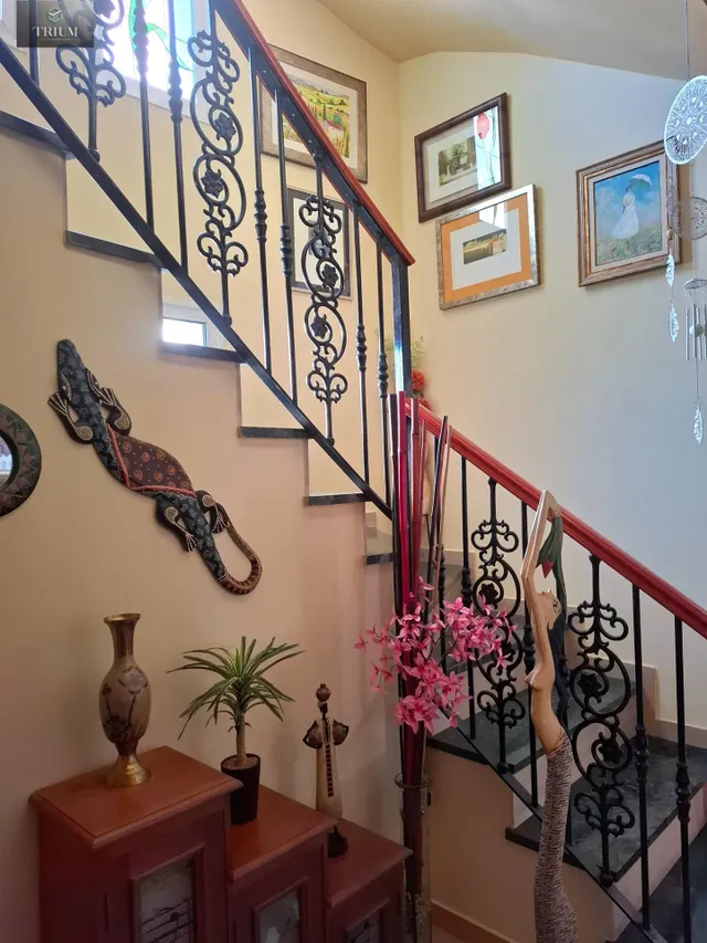 Fantástico chalet en villa argaz, junto al cc serrallo plaza — 29