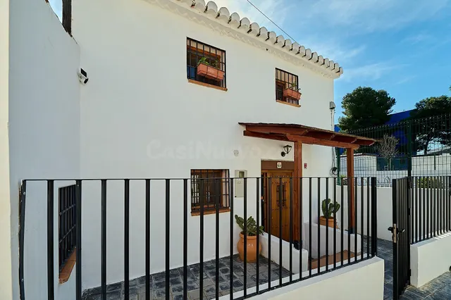 Casa 2 habitaciones 113m² en alquiler - Nou Campanar