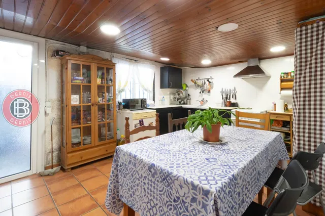 Casa de poble amb encant, 288 m2 construïts  amb celler  pati  terrassa a Piera — 6