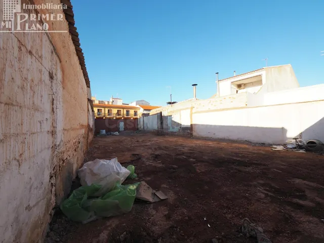 Oportunidad de Inversión en Terreno Urbano en Tomelloso - foto 4
