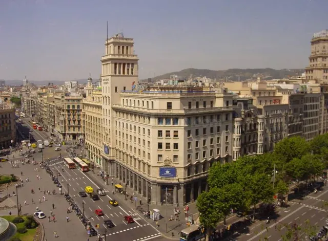 Hotel 4 estrellas. muy céntrico. Barcelona. — 3