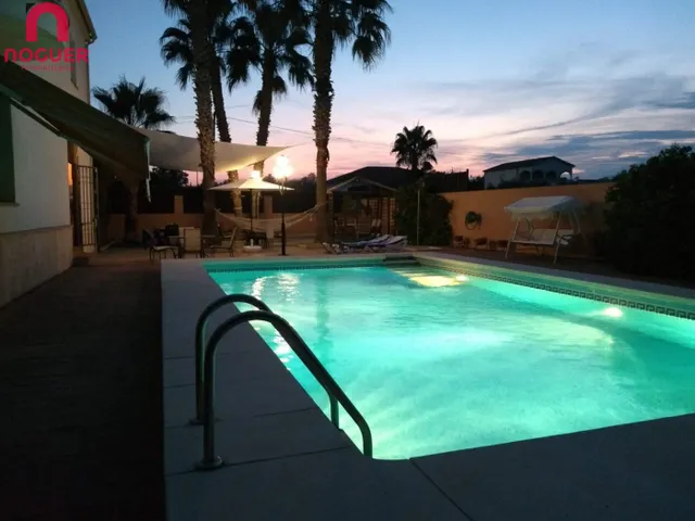 MAGNIFICA CASA EN EL HIGUERON CON PISCINA — 17