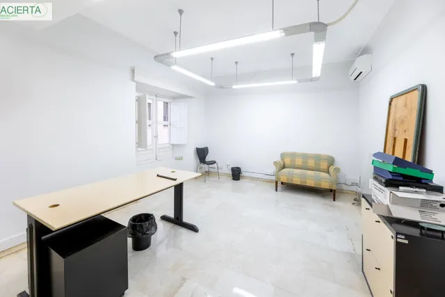 Gran vivienda en Plaza Los Campos - 7 habitaciones — 21