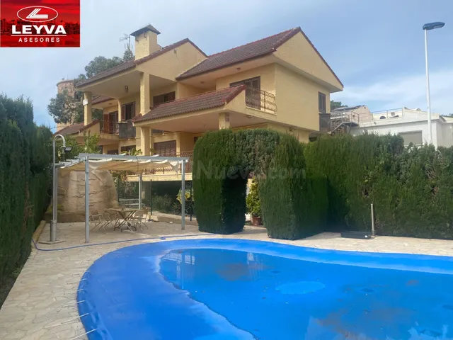 Casa o chalet independiente en venta en Cuatro Plumas-La Cum