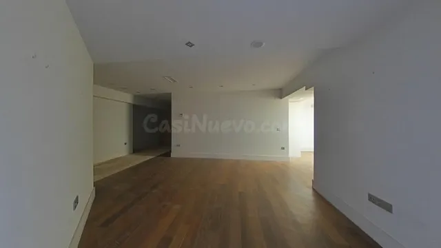 AMPLIO PISO EN PLAZA LUCEROS — 4