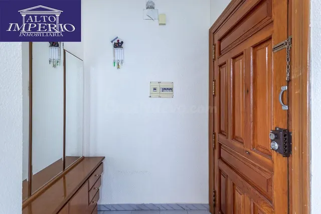 Gran casa en una sola planta con bajo de 130 m2 y solar de 3 - foto 4
