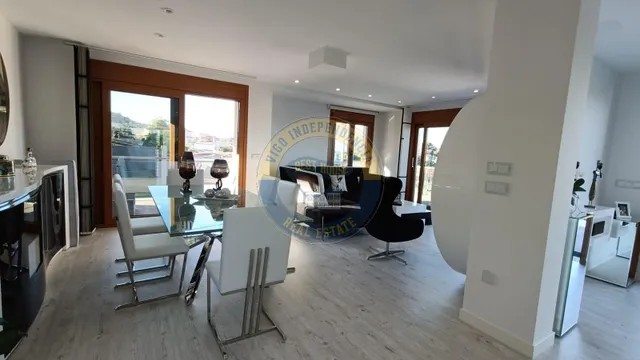 Chalet de altas calidades con vistas al mar — 4