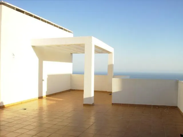 Benalmádena Pueblo - Espectacular Atico Duplex 2 Dormitorios, Vistas al Mar, Solarium, Garaje y Trastero — 14