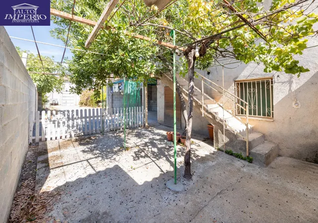 ¡CASA EN UNA SOLA PLANTA, CREA TU VIVIENDA IDEAL EN ALBOLOTE! Casa en una sola planta con patio, garaje y un gran potencial. — 21