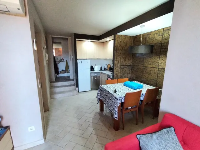 Precioso duplex con encanto en edificio historico de piedra, - foto 2