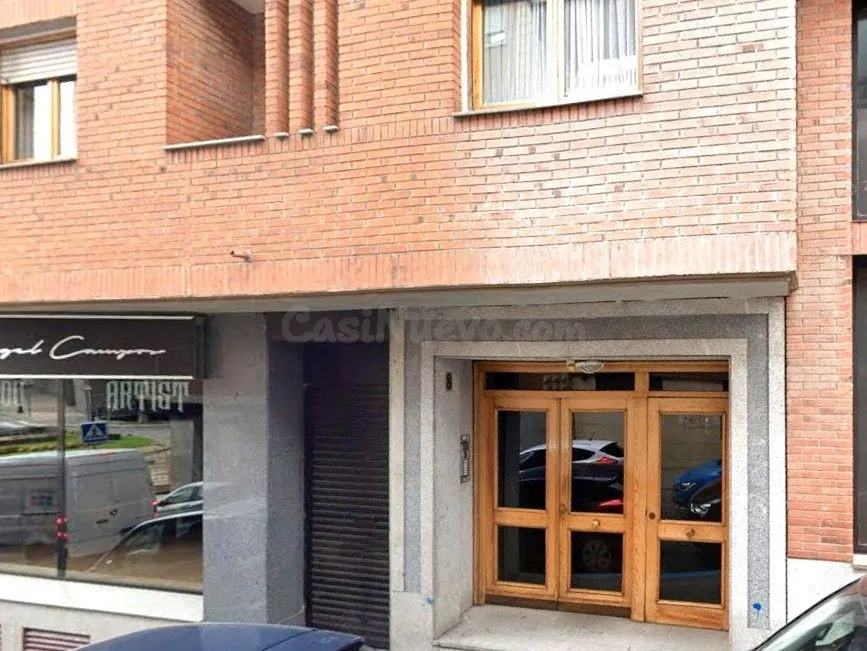 SE VENDE PISO ALQUILADO en Calle Ortiz de Paz Nº 8 Segovia