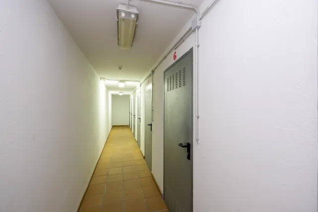 Piso en Serrallo, calle Aconcagua. Vivienda del 2007, situada en 2ª planta, con vistas despejadas — 38