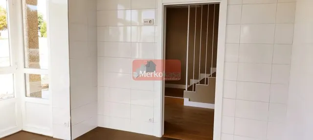 SE VENDEN CHALETS INDEPENDIENTES DE OBRA NUEVA  Y CON FINCA CERRADA DE 650M2 CERCANO A LUGO — 8