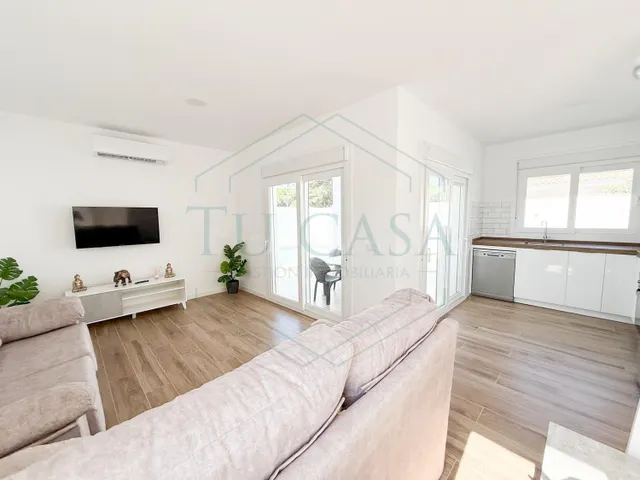 Vivienda de diseño en alquiler de larga duración cerca de La Barrosa — 8