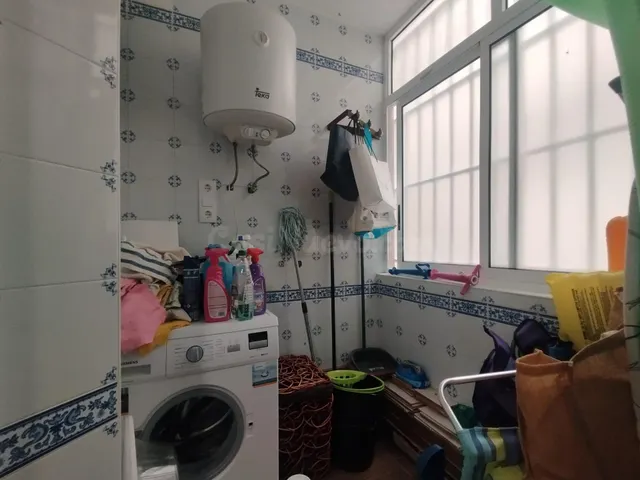 Apartamento reformado en segunda linea de playa  con vistas al mar en Guardamar del Segura — 17