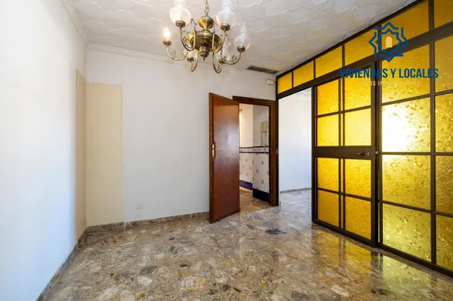 Edificio con gran potencial de desarrollo residencial en Zaidín – Granada — 11