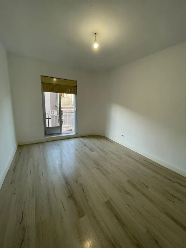 PISO REFORMADO DE 3 habitaciones CON DOS TERRAZAS