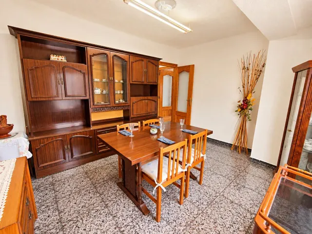 Piso 4 habitaciones 88m² en venta - Casco urbano — 7