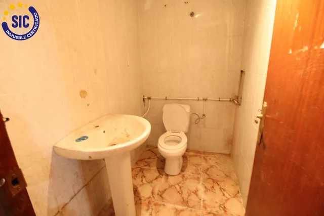 En venta local comercial 273m2 apto para hacer vivienda — 14