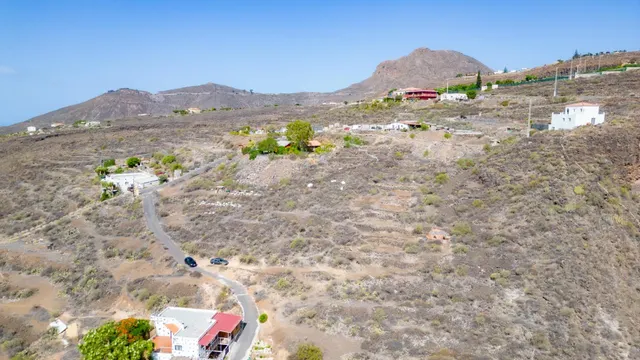 Terreno rústico con vistas panorámicas en San Miguel de Abona — 18