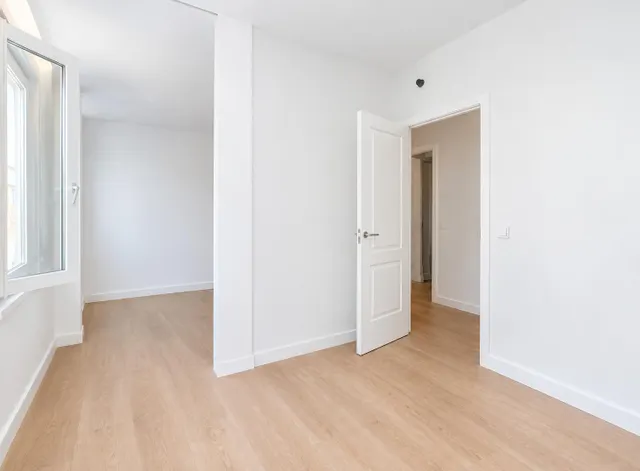 Piso 4 habitaciones 170m² en venta - Metro bilbao — 38