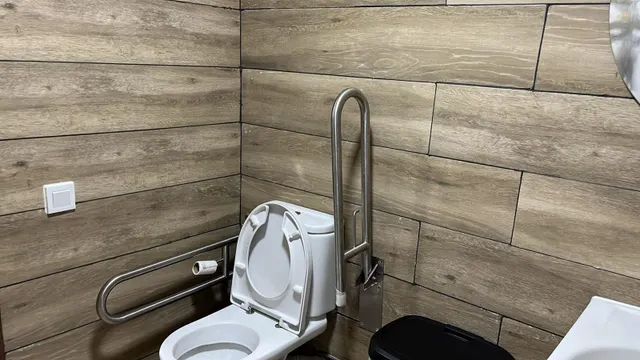 Se vende local comercial en pleno centro de Antequera — 7