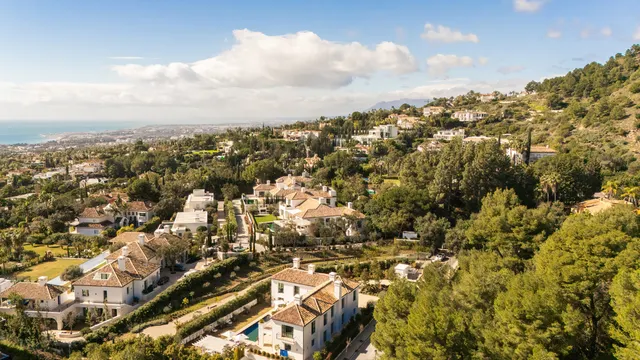Chalet 6 habitaciones 1000m² en venta - Marbella — 48