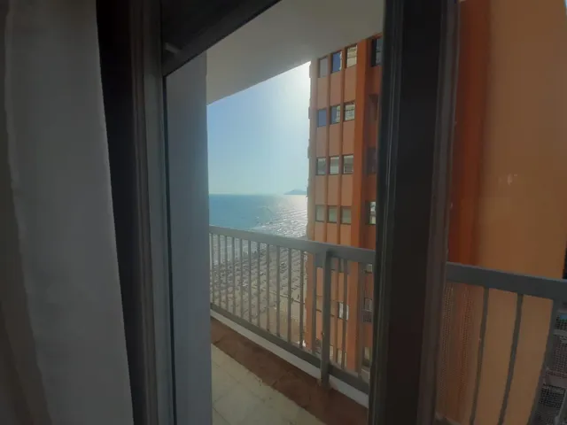 APARTAMENTO DE DOS DORMITORIOS EN PRIMERA LINEA DE PLAYA DE LEVANTE CON PARKING — 16