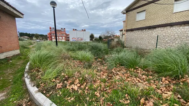 SE VEDEN TERRENO URBANO EN MIENGO - foto 3