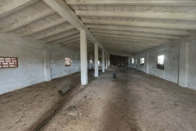 Nave industrial 400m² en venta - Chella - foto 3