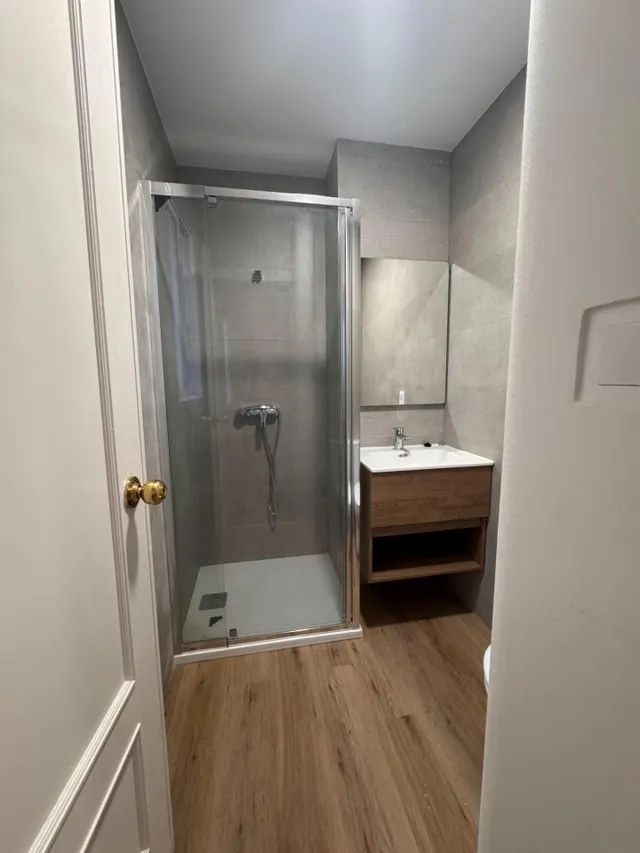 Alquiler vivienda de 4 habitaciones — 20