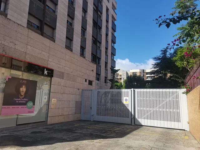 JUNTO A LA estación DE SAN BERNARDO- VIAPOL- HUERTA DE LA SALUD — 6