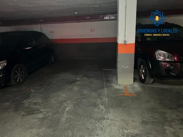 Gran Oficina en Granada — 31