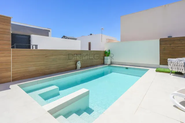 Chalet moderno de 4 dormitorios en Benijófar — 35