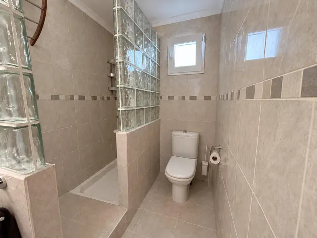 Bétera: tres dormitorios, cocina renovada y una vivienda pensada para vivir cómodamente — 22