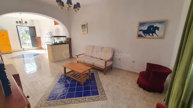 Venta de Casa con Terreno en El Tanque - foto 4