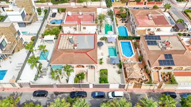 Casa 3 habitaciones 216m² en venta - Punta Prima — 41