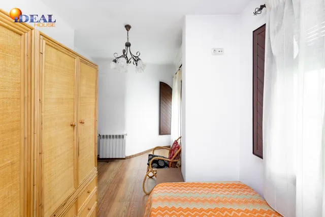 VIVIENDA PAREADA EN MONTELUZ — 34