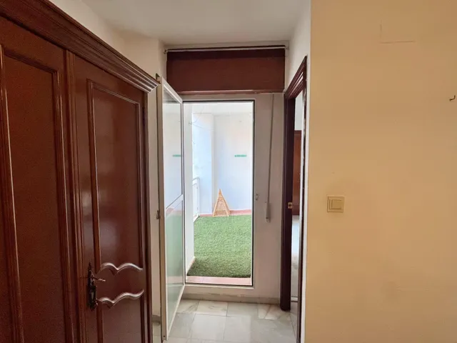 Apartamento de 1 dormitorio con terraza junto a la Universidad – El Ejido — 15