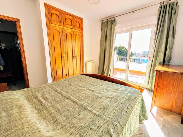 VILLA INDEPENDIENTE EN ZONA PLAZA SOLYMAR A 500 M DE LA PLAYA !!! — 23