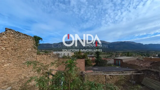 ✨ Se vende terreno urbano en el corazón de Àger, junto al ma - foto 2