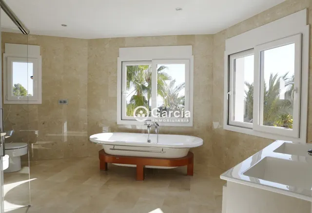 Chalet en venta en Benissa Costa con Vistas al Mar — 8