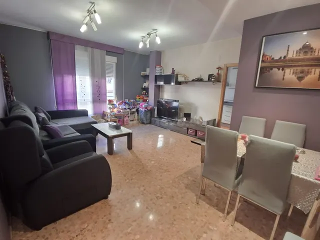 Piso seminuevo en Azira