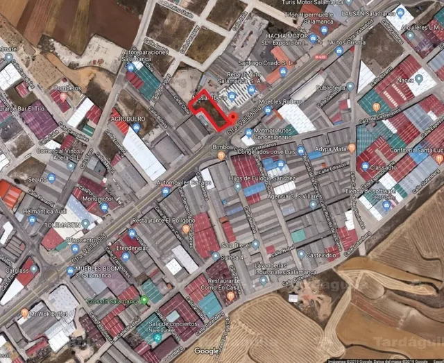 SOLAR DE 2.850 M2 EN LA CARRETERA DE VALLADOLID EN EL POLÍGONO DE VILLARES DE LA REINA (SALAMANCA) — 4