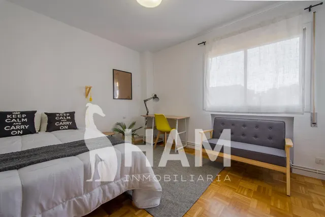 Habitación en C/ Iglesia, 33 — 41