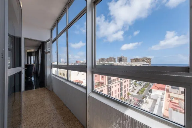 Espectacular piso de 163 m2 en pleno Triana con vistas al mar — 13