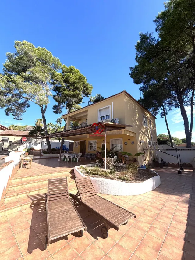 Venta de chalet unifamiliar con parcela en Pinar de Campover - foto 4