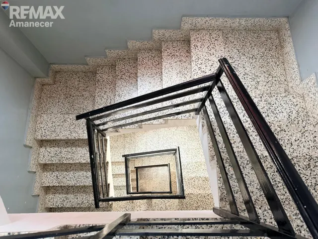 AMPLIO 3er PISO sin ascensor EN VENTA EN ENGUERA CON TERRAZAS Y MUCHAS POSIBILIDADES — 2